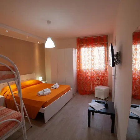 Miramare Guest house *